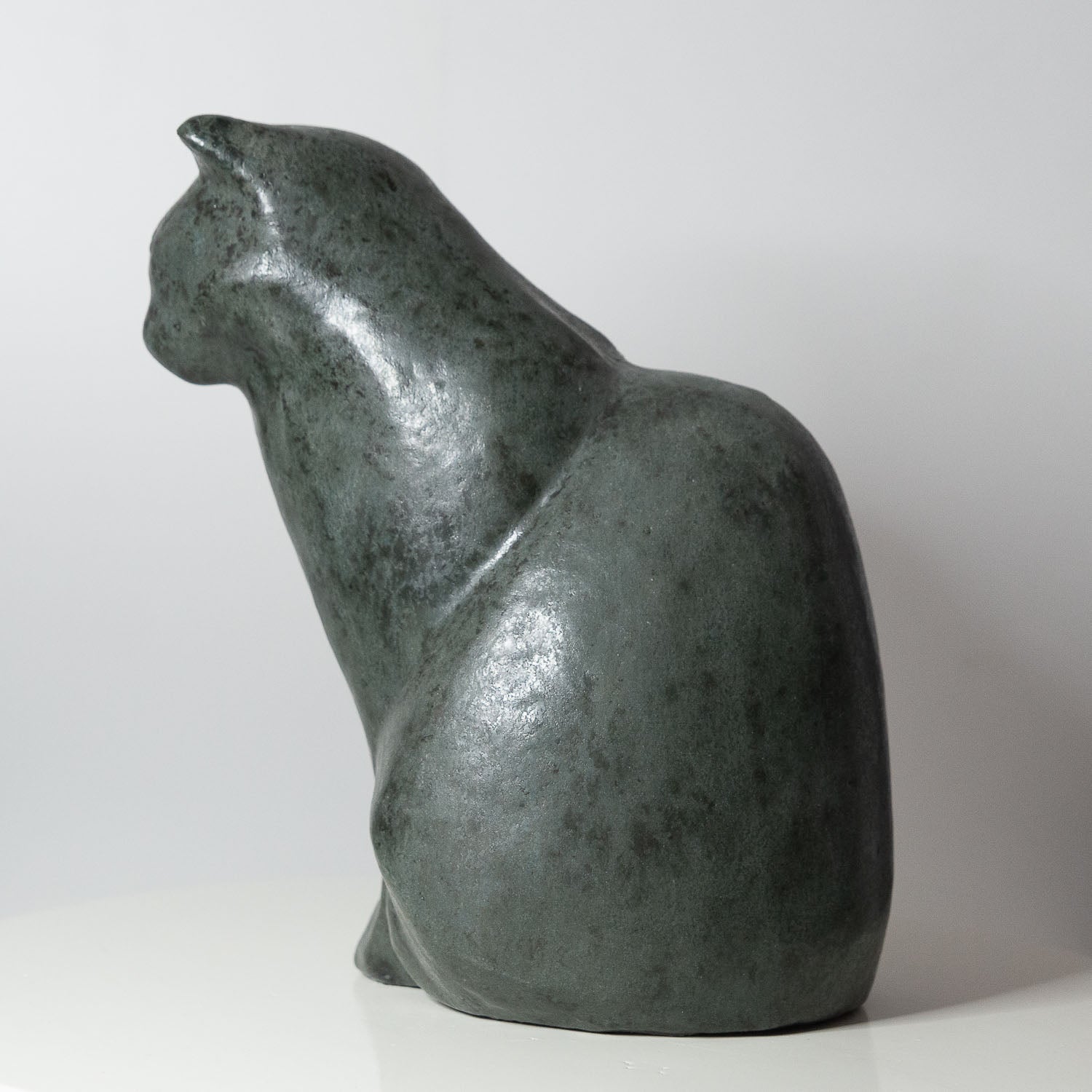 N°85 - Katze sitzend | dunkel