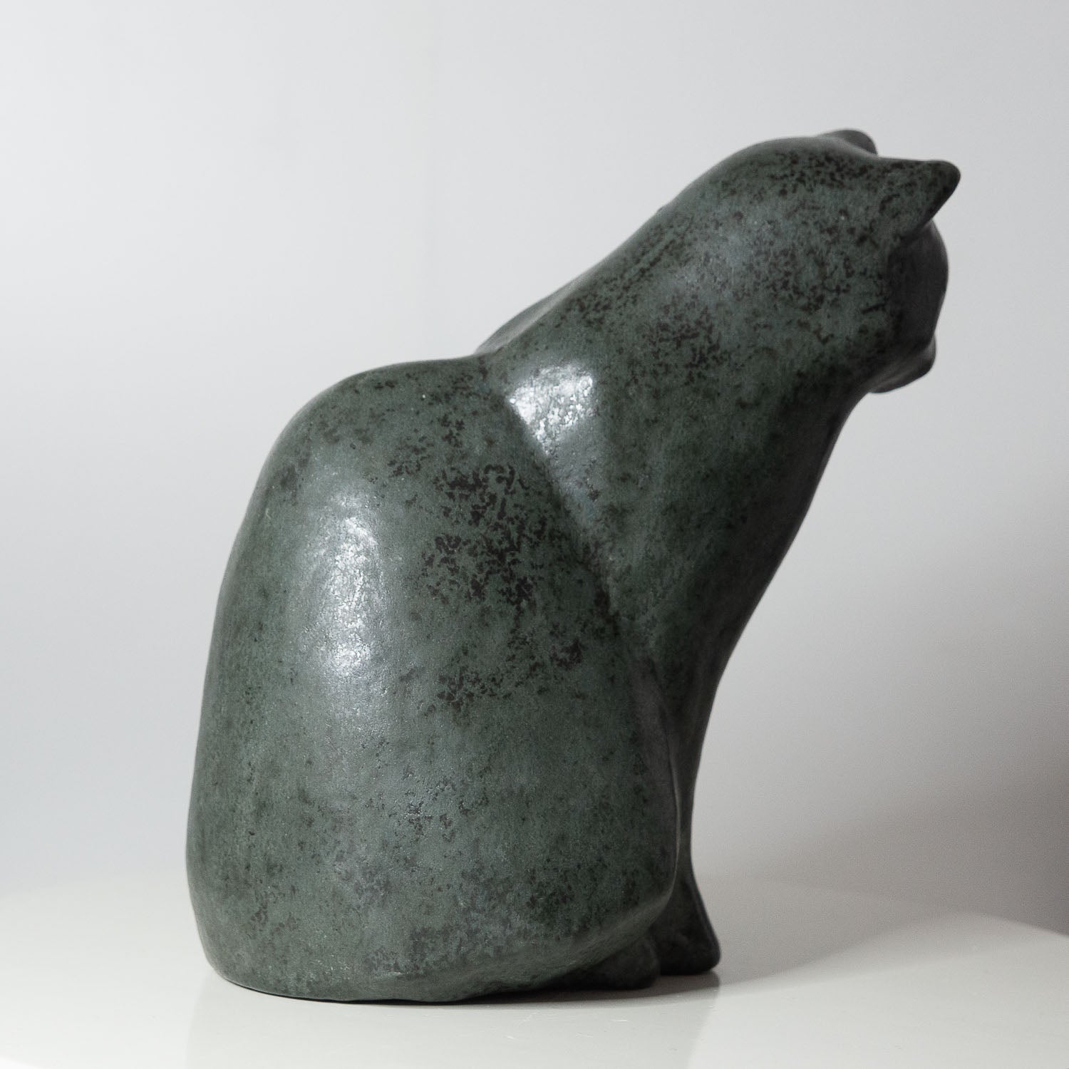 N°85 - Katze sitzend | dunkel